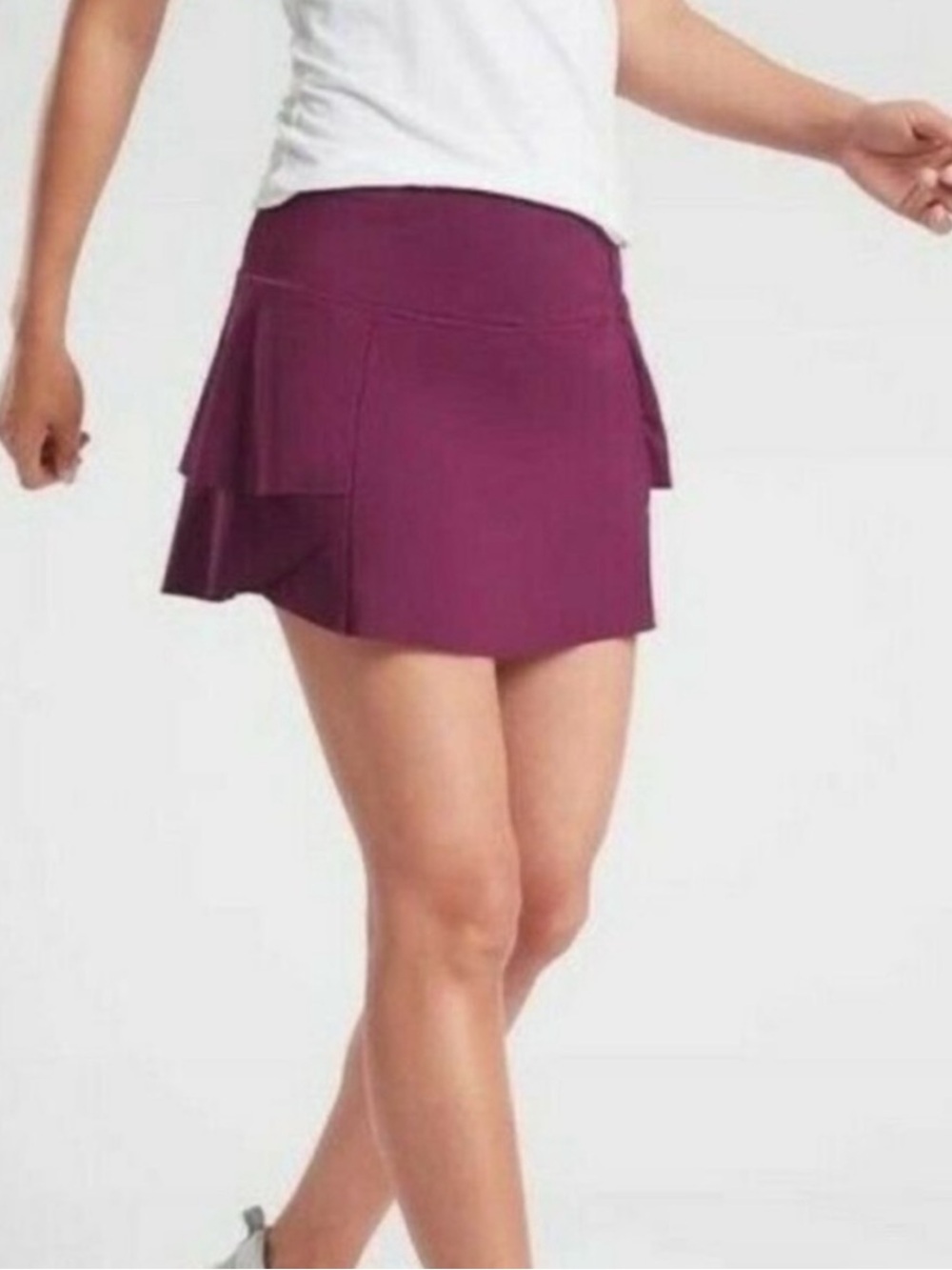 Athleta Momentum Ruffle Skort Skirt in Plum